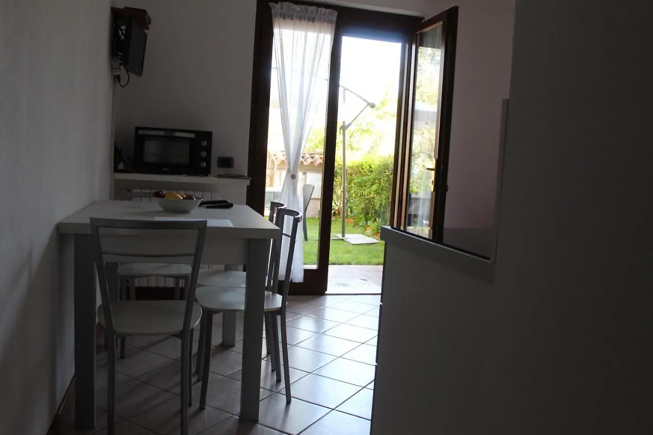 Appartement Relax In The Olive Grove à Toscolano Maderno 0*,